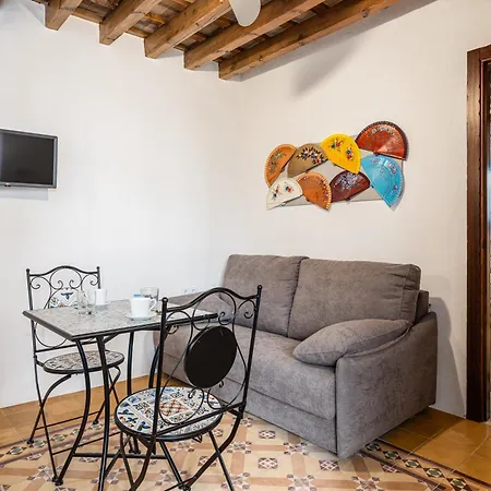 Casa Lunarito Gasthuis *